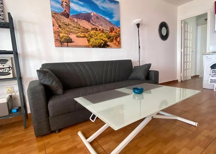 Guanche Bay 圣克鲁斯-德特内里费